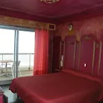 Le Christina Hotel 3*