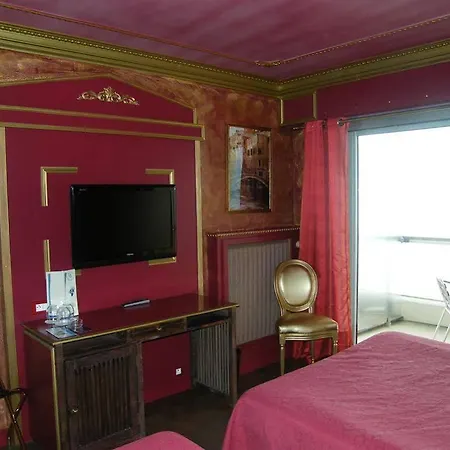 Hotel Le Christina 3*